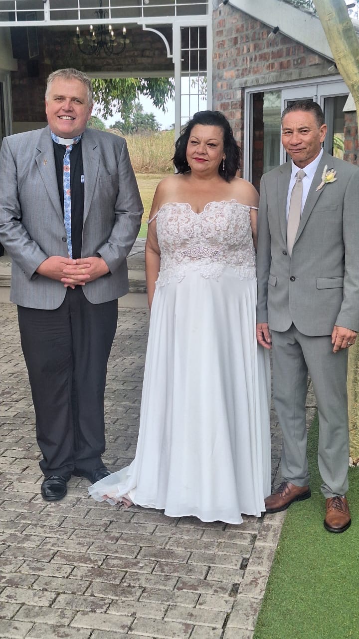 Wedding ceremony by Dr. Gerrit Rademeyer in Leydsdorp