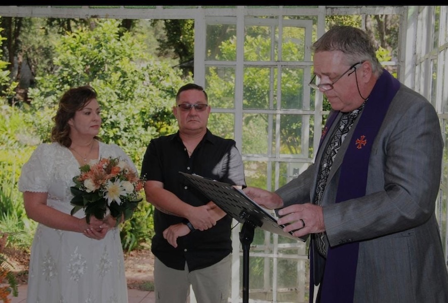 Wedding ceremony by Dr. Gerrit Rademeyer in Leydsdorp